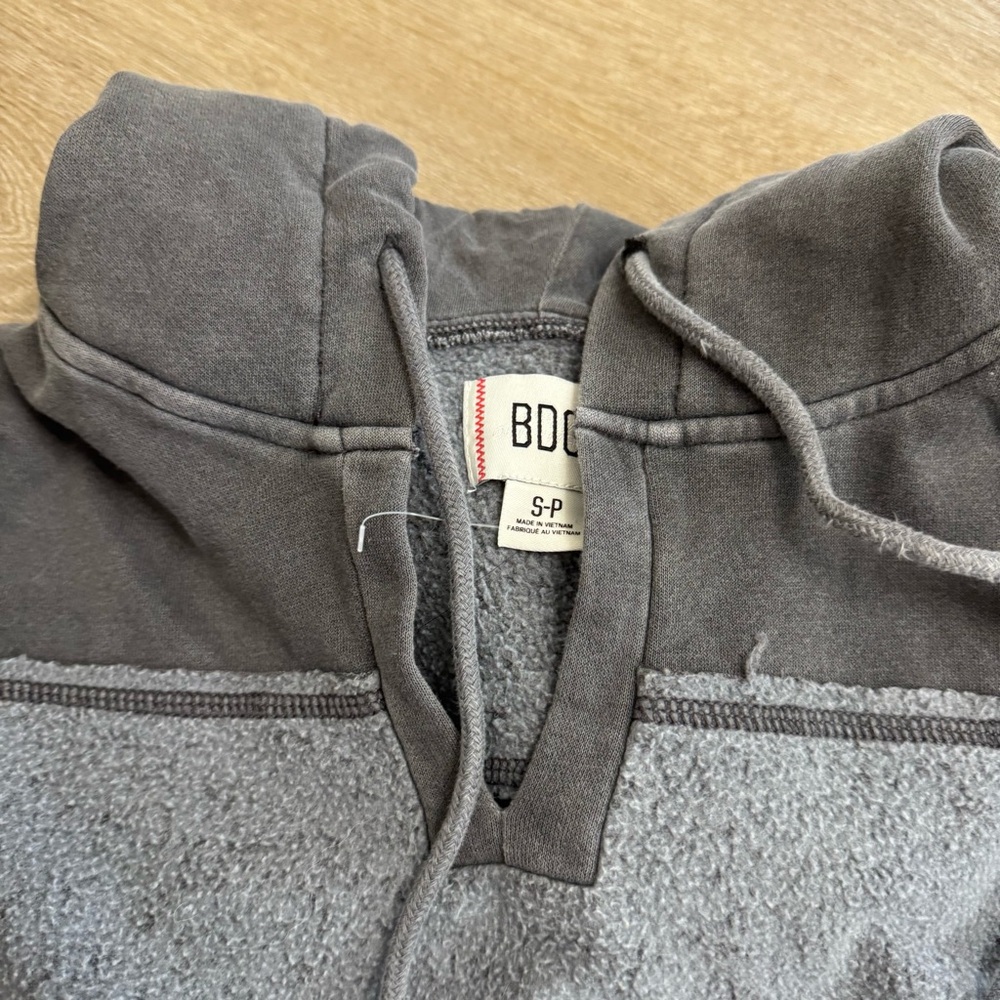 BDG Leanne Cropped Pullover Hoodie Sweatshirt - Picture 6 of 10